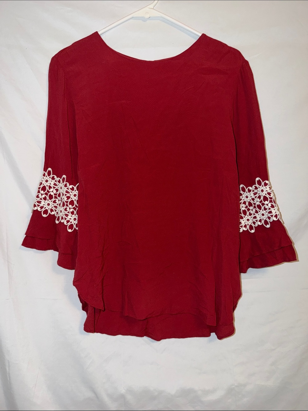 Bonnie Alex Women's Red Crochet-Sleeve Blouse